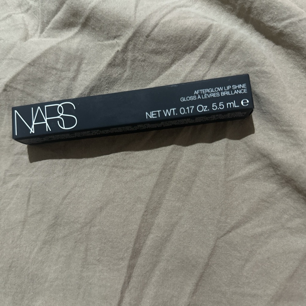 NARS Afterglow Lip Shine - Black Packaging